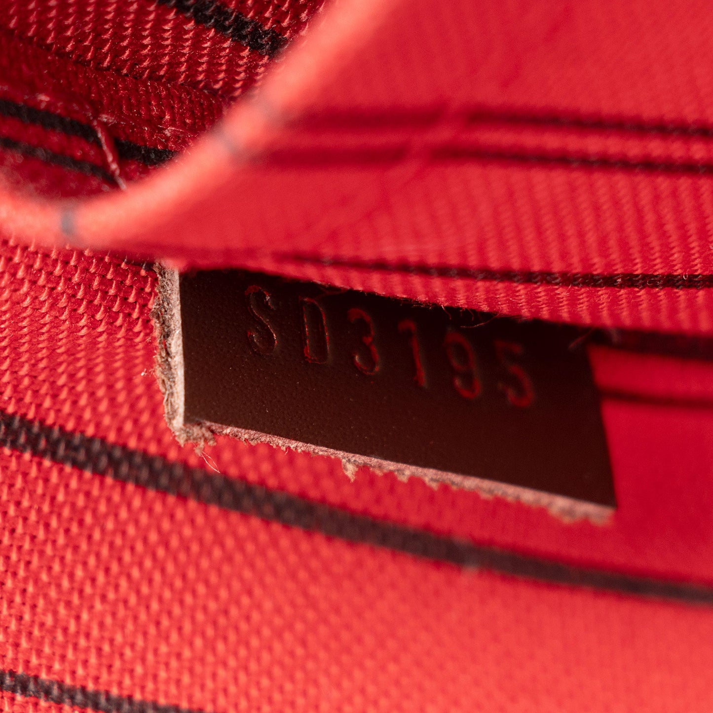Louis Vuitton Damier Ebene Neverfull MM Pochette (SHF-mofaVU)