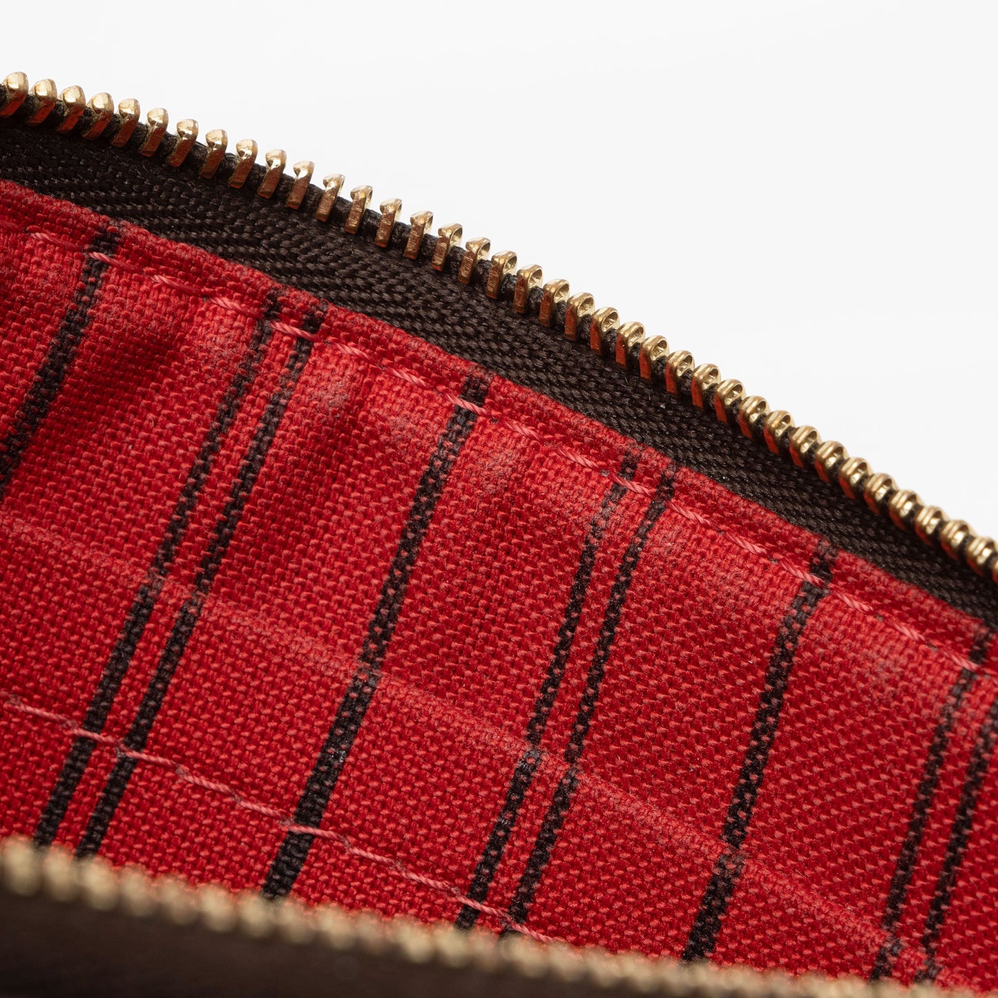 Louis Vuitton Damier Ebene Neverfull MM Pochette (SHF-mofaVU)