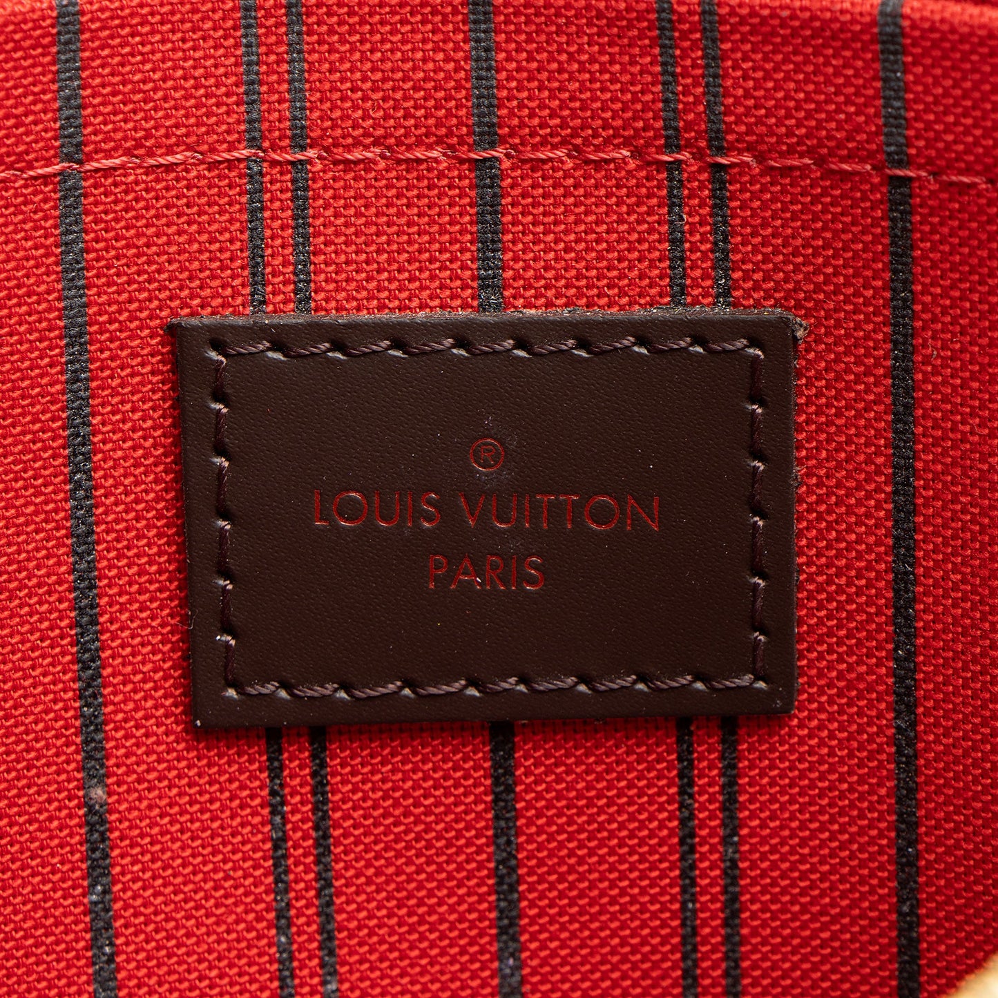 Louis Vuitton Damier Ebene Neverfull MM Pochette