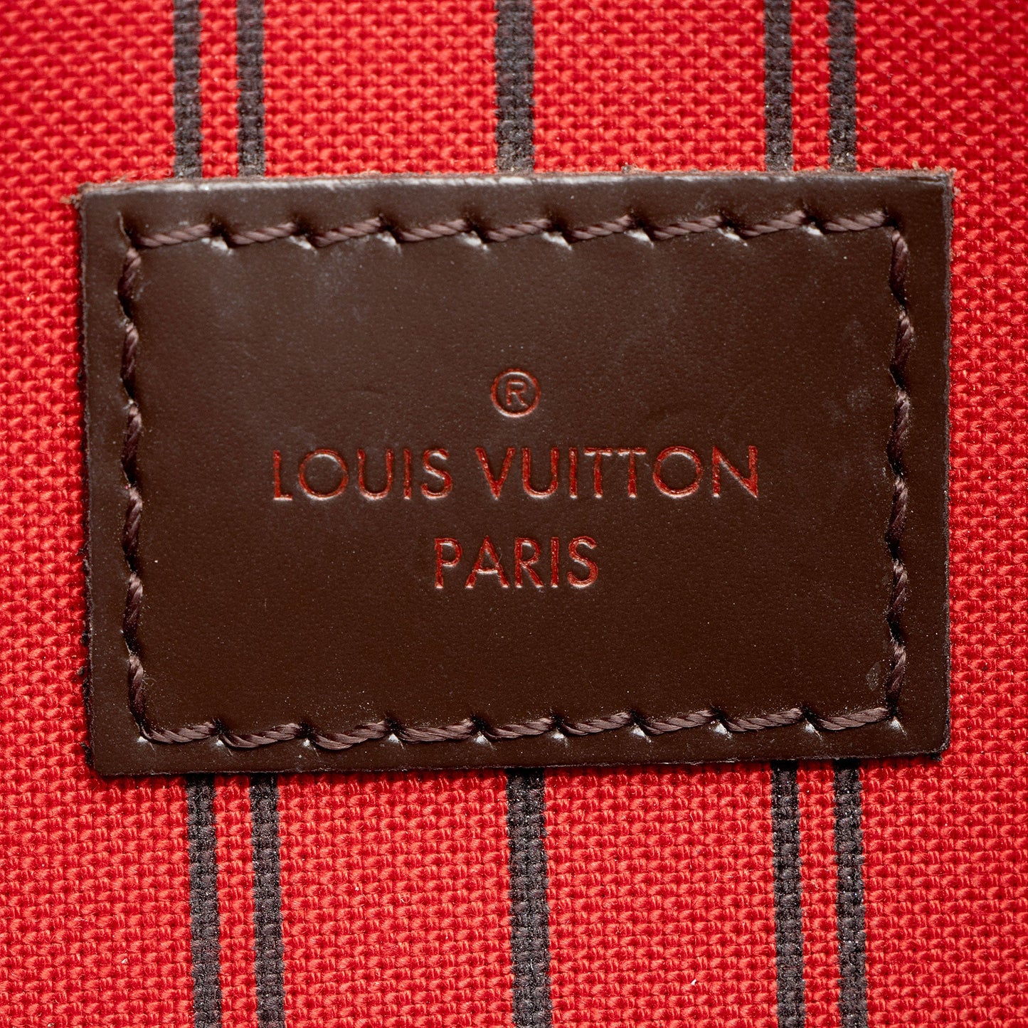 Louis Vuitton Damier Ebene Neverfull MM Pochette