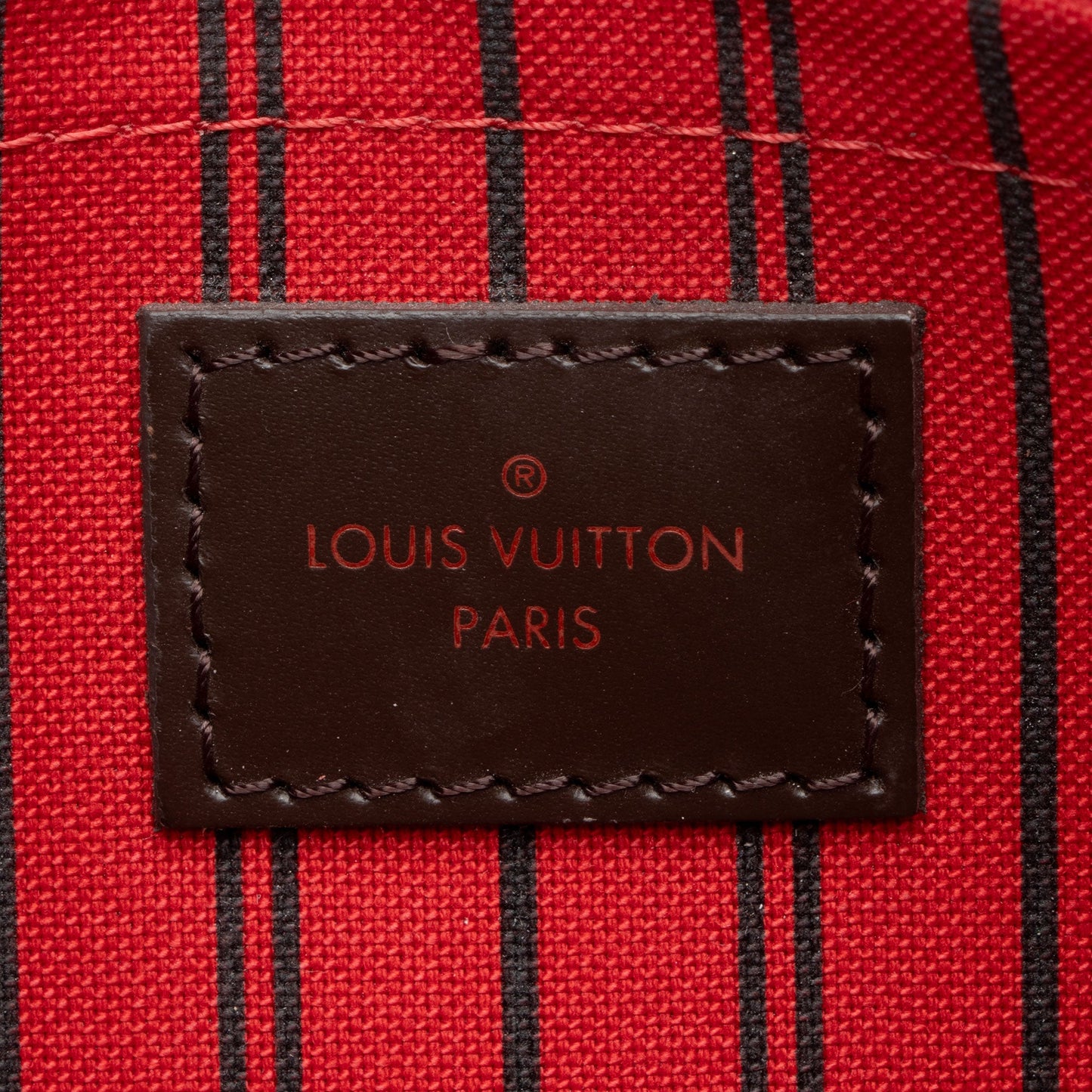 Louis Vuitton Damier Ebene Neverfull MM Pochette