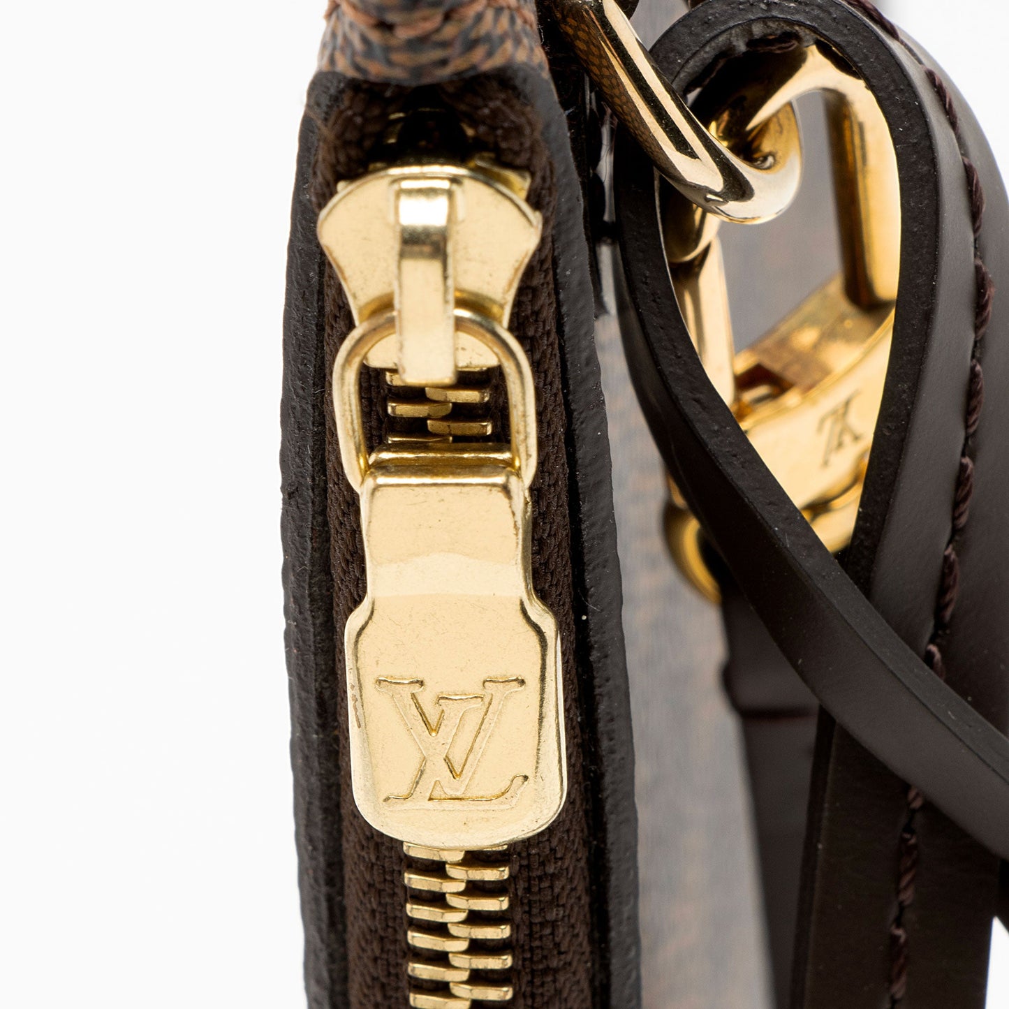 Louis Vuitton Damier Ebene Neverfull MM Pochette