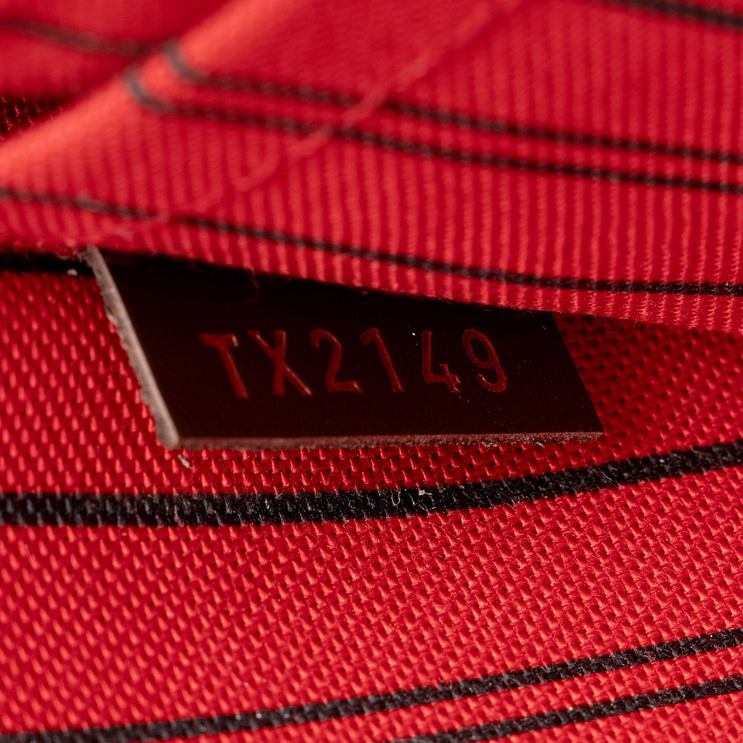 Louis Vuitton Damier Ebene Neverfull MM Pochette