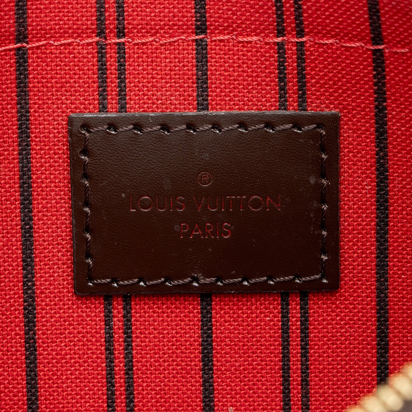Louis Vuitton Damier Ebene Neverfull MM Pochette