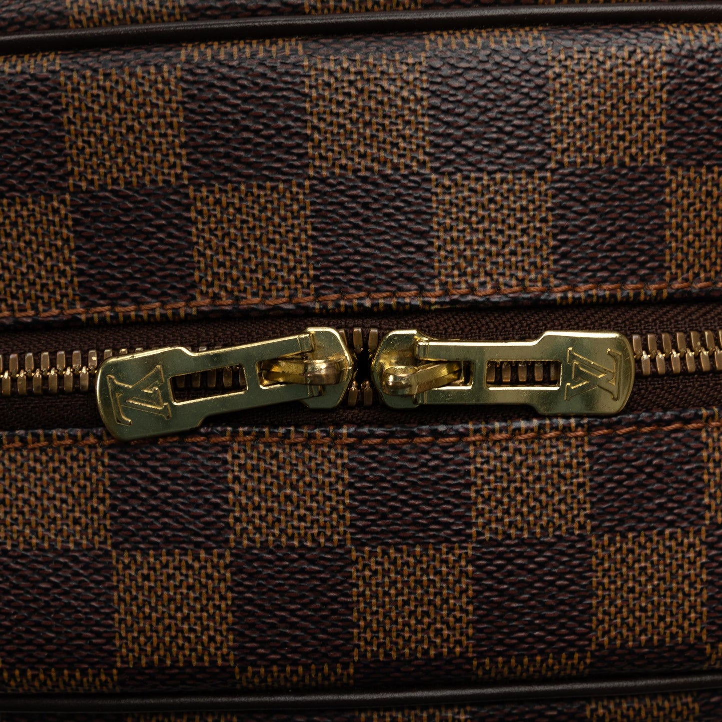 Louis Vuitton Damier Ebene Nolita 24 Heures (SHG-o7RlfP)