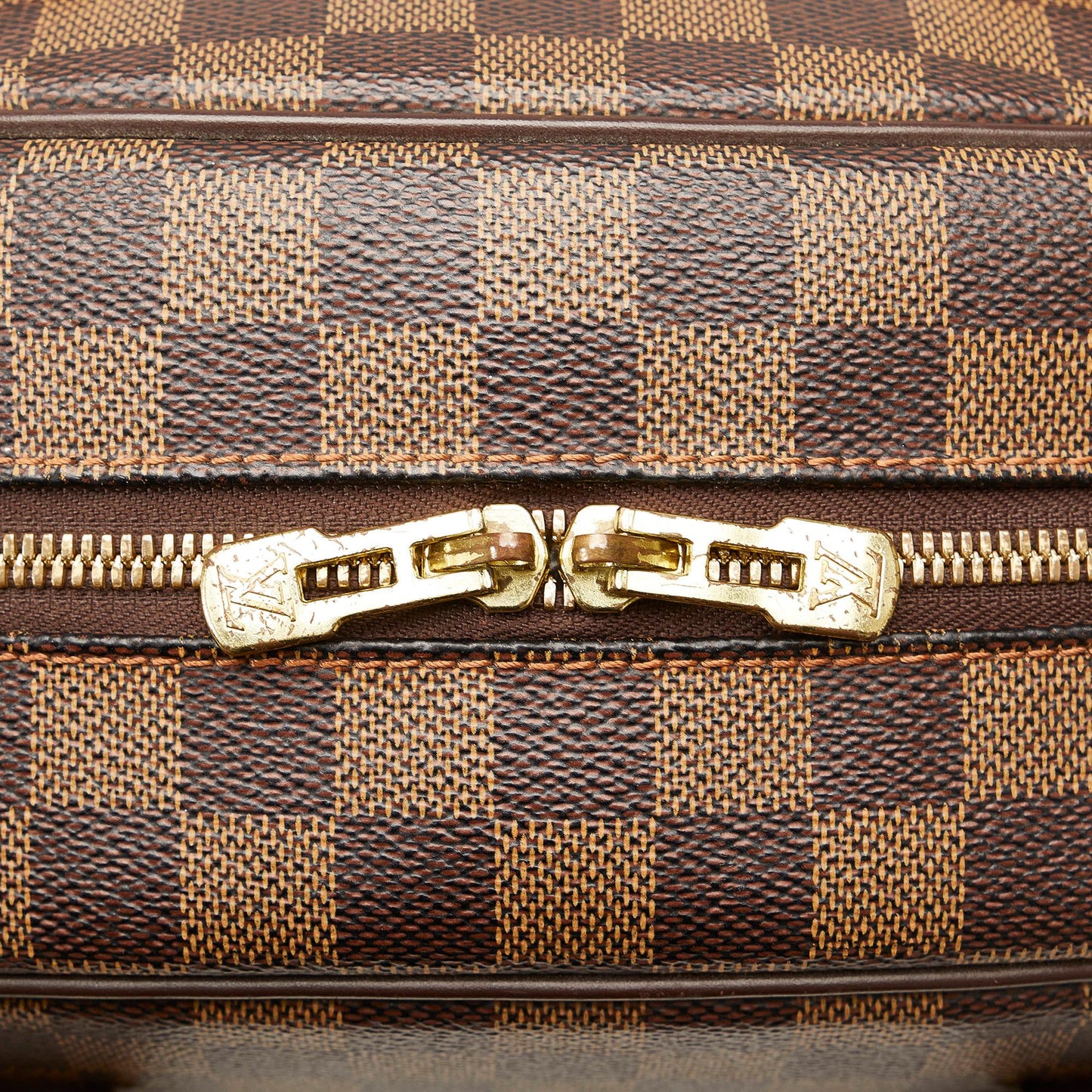 Louis Vuitton Damier Ebene Nolita (SHG-owKjeN)