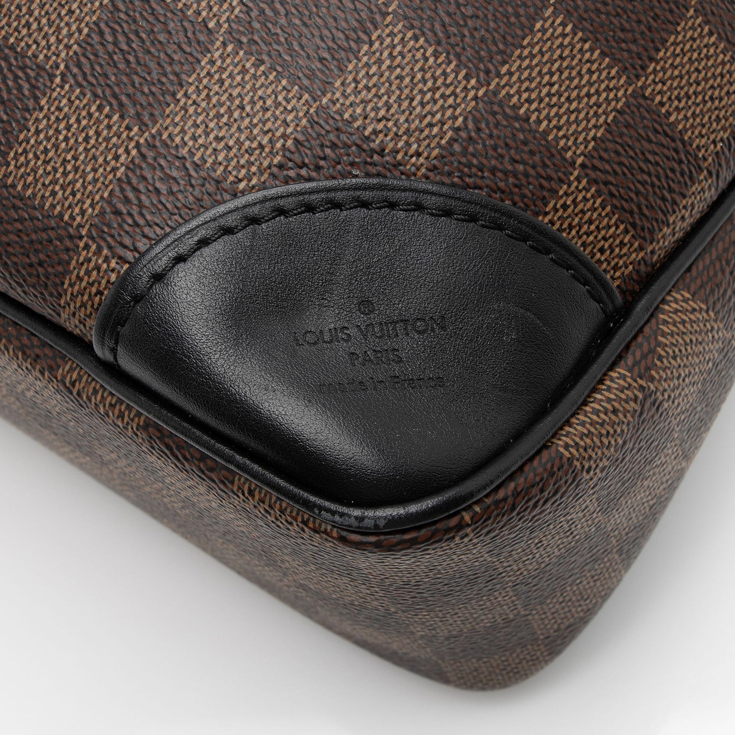 Louis Vuitton Damier Ebene Odeon MM NM Shoulder Bag (SHF-ocjUxU)
