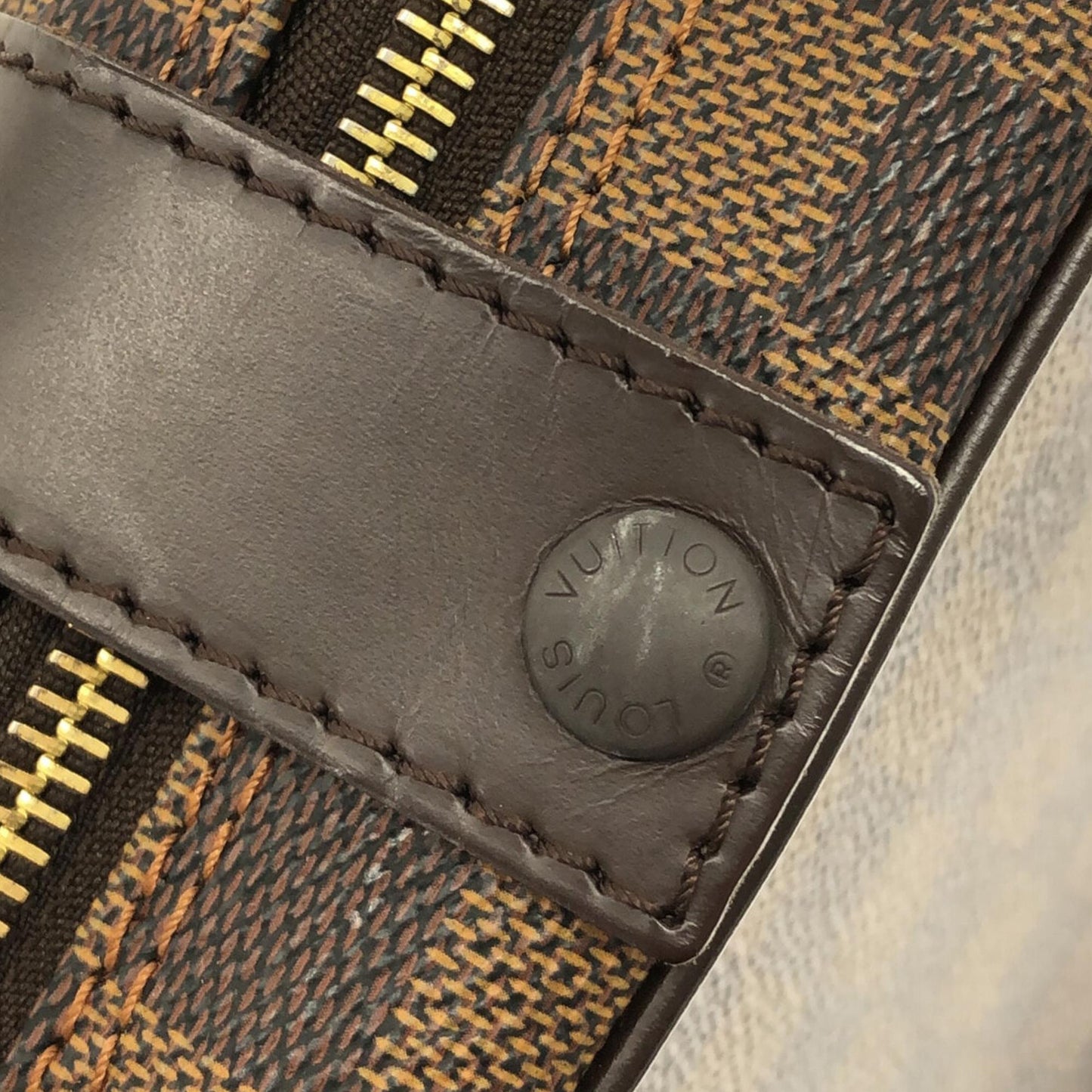 Louis Vuitton Damier Ebene Olav PM (SHG-cf5pxH)