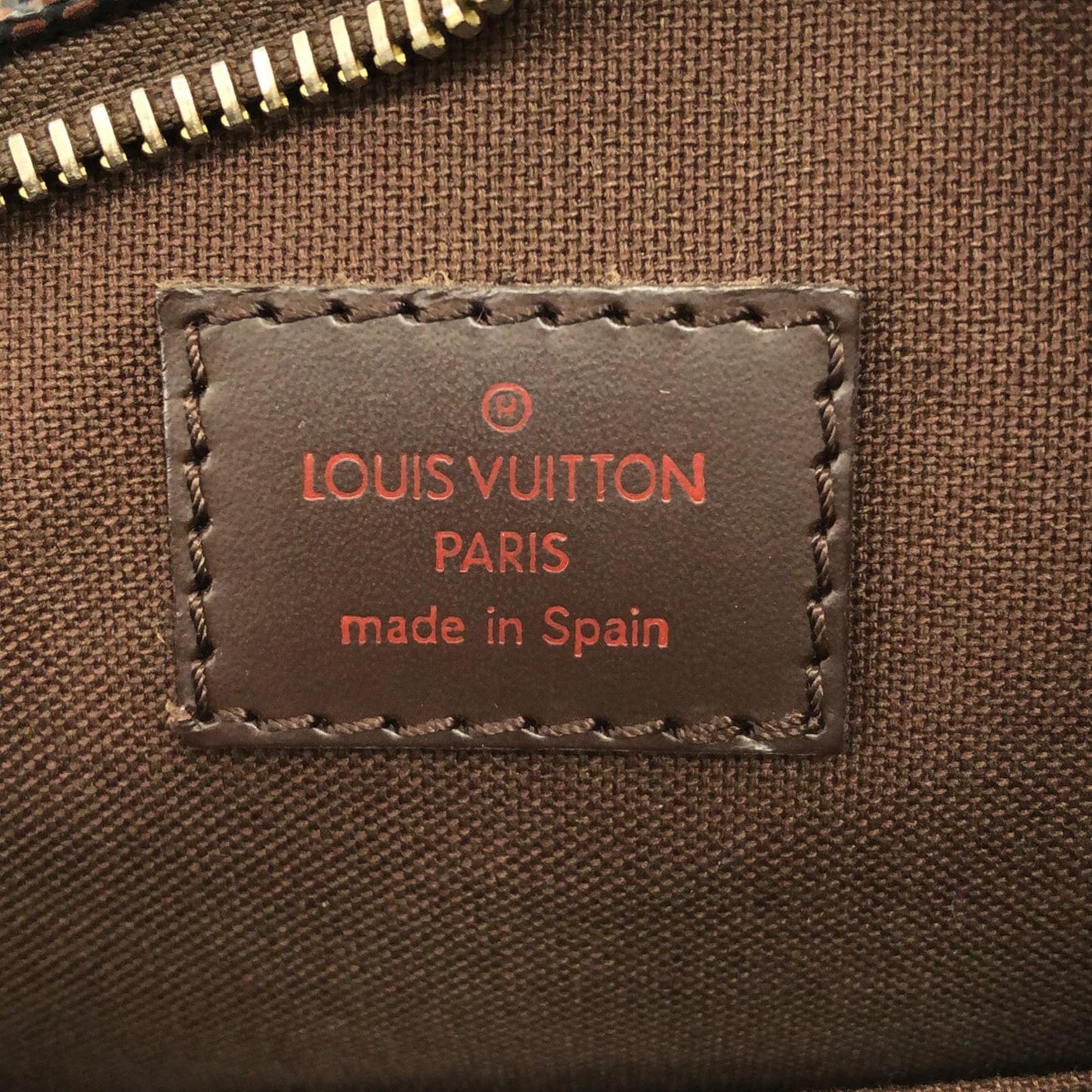 Louis Vuitton Damier Ebene Olav PM (SHG-cf5pxH)