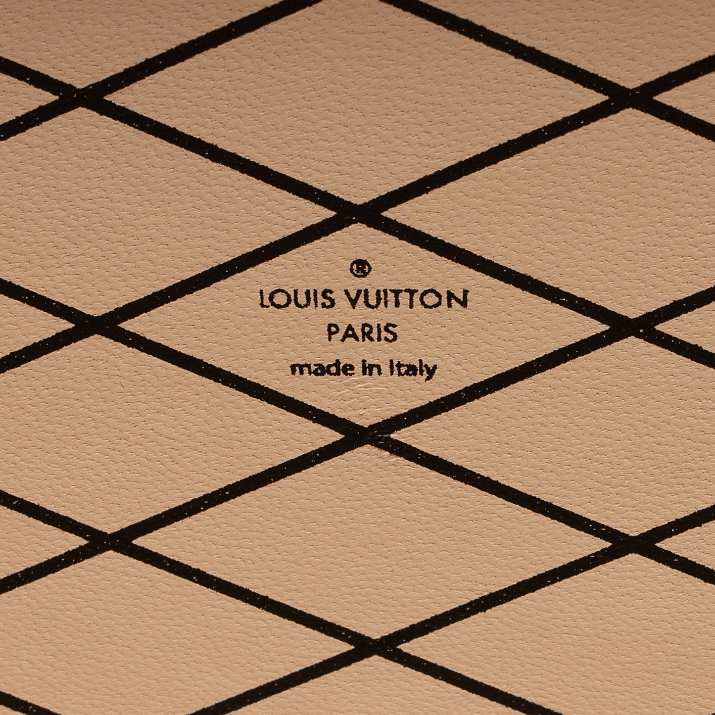 Louis Vuitton Damier Ebene Petite Malle Bag