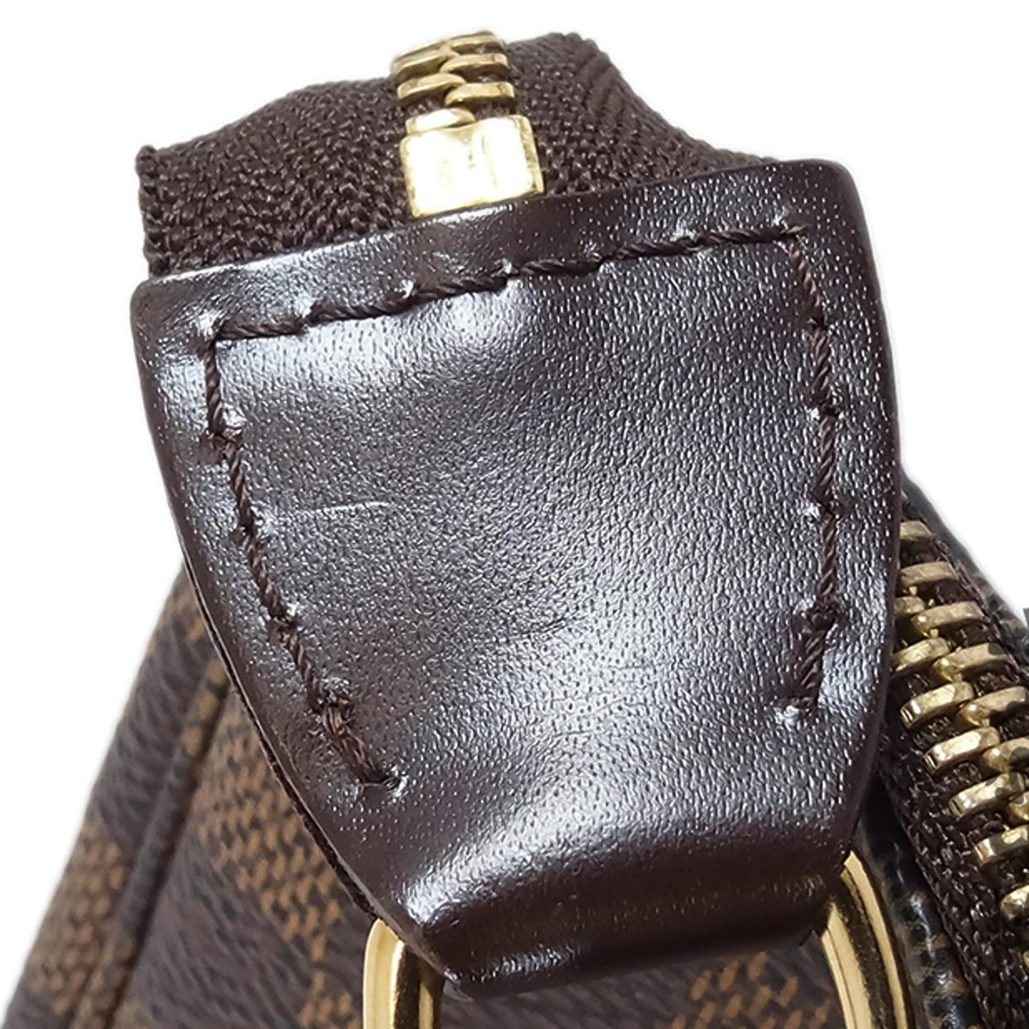 Louis Vuitton Damier Ebene  Pochette Accessoires (SHG-36538)