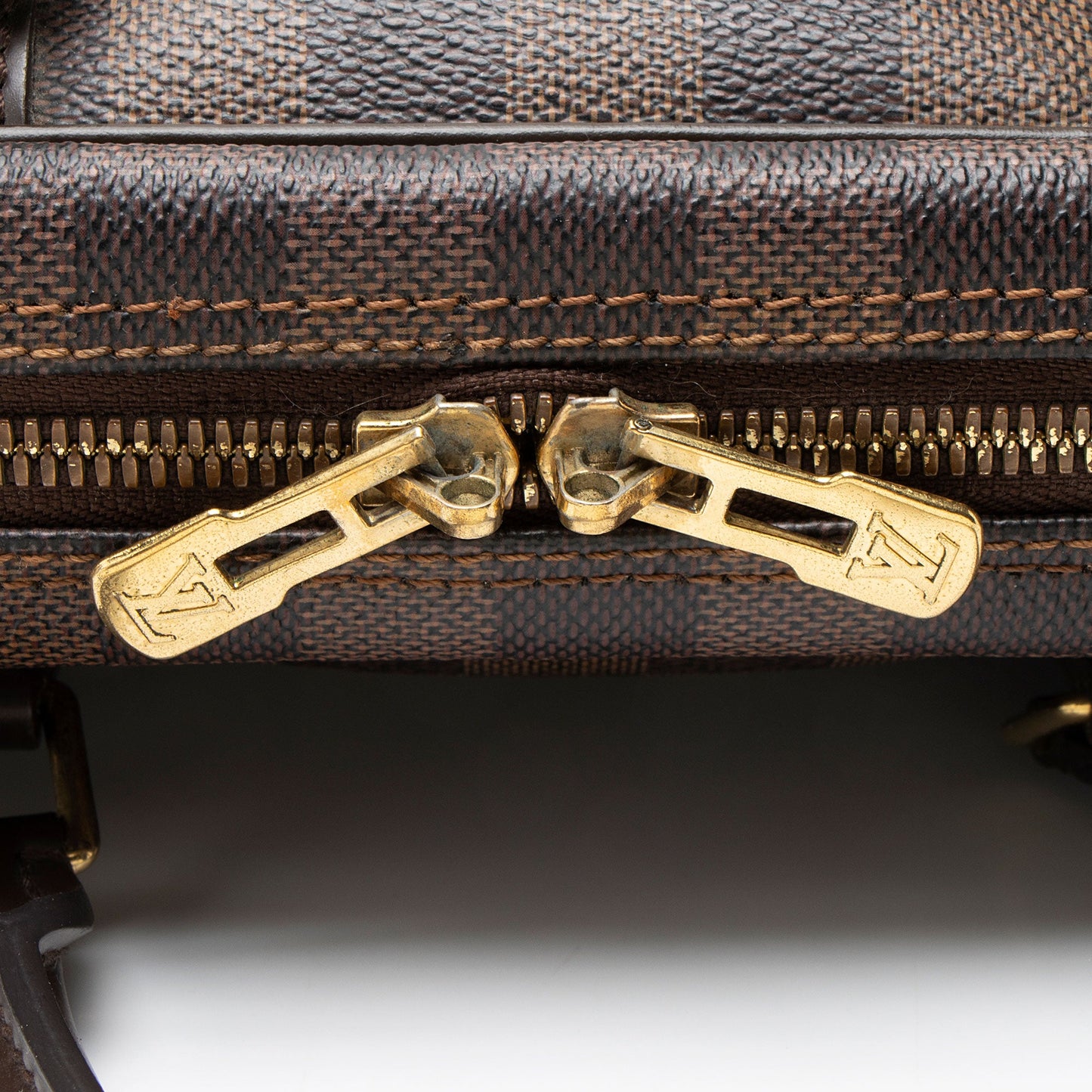 Louis Vuitton Damier Ebene Porte Documents Voyage Bag