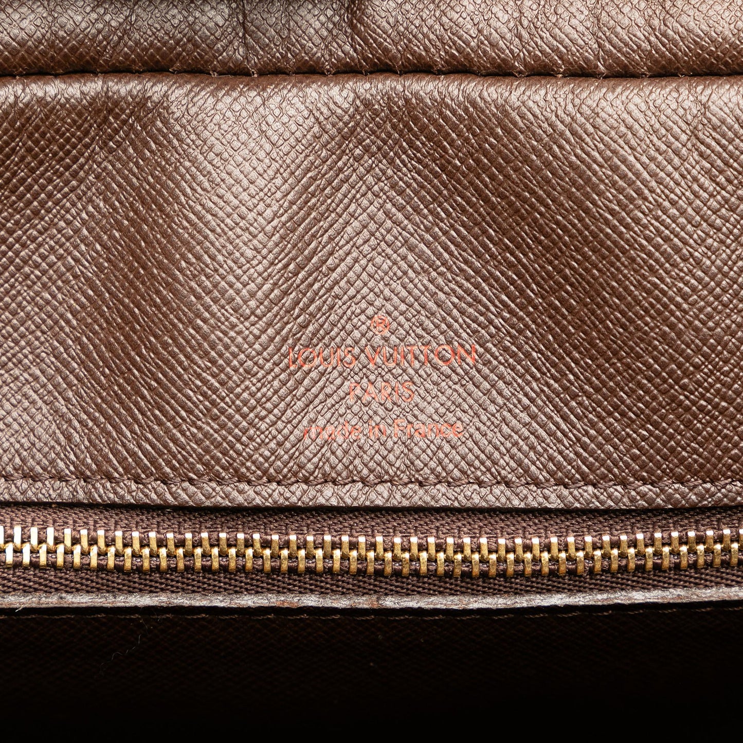 Louis Vuitton Damier Ebene Porte Documents Voyage PM (SHG-KHXfPy)