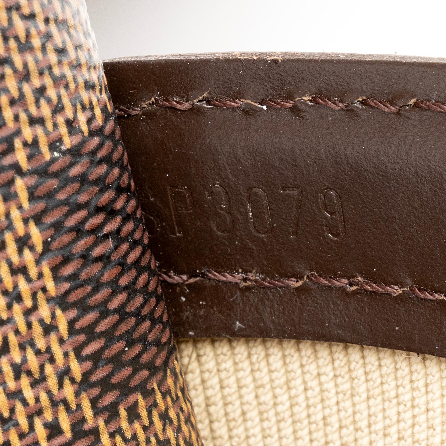 Louis Vuitton Damier Ebene Reporter PM Messenger Bag (SHF-22904)