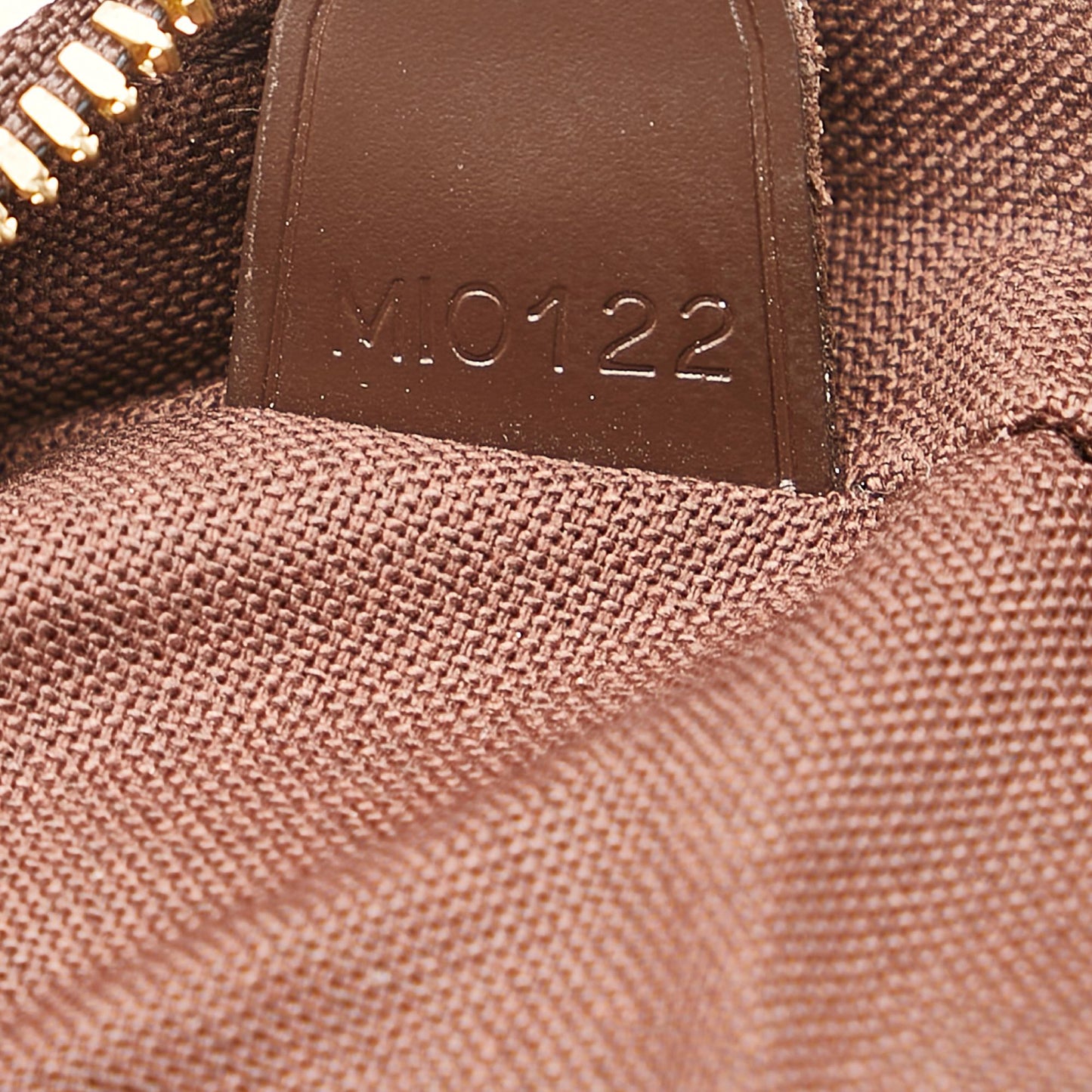 Louis Vuitton Damier Ebene Shelton GM (SHG-35906)