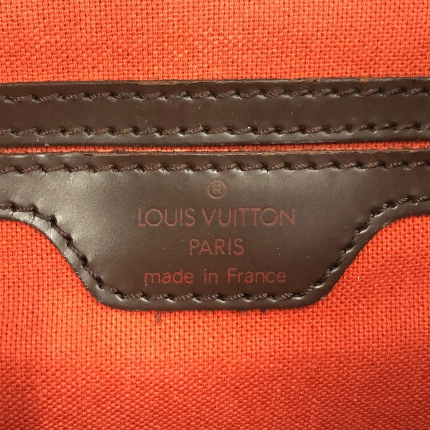 Louis Vuitton Damier Ebene Soho (SHG-VJ3427)