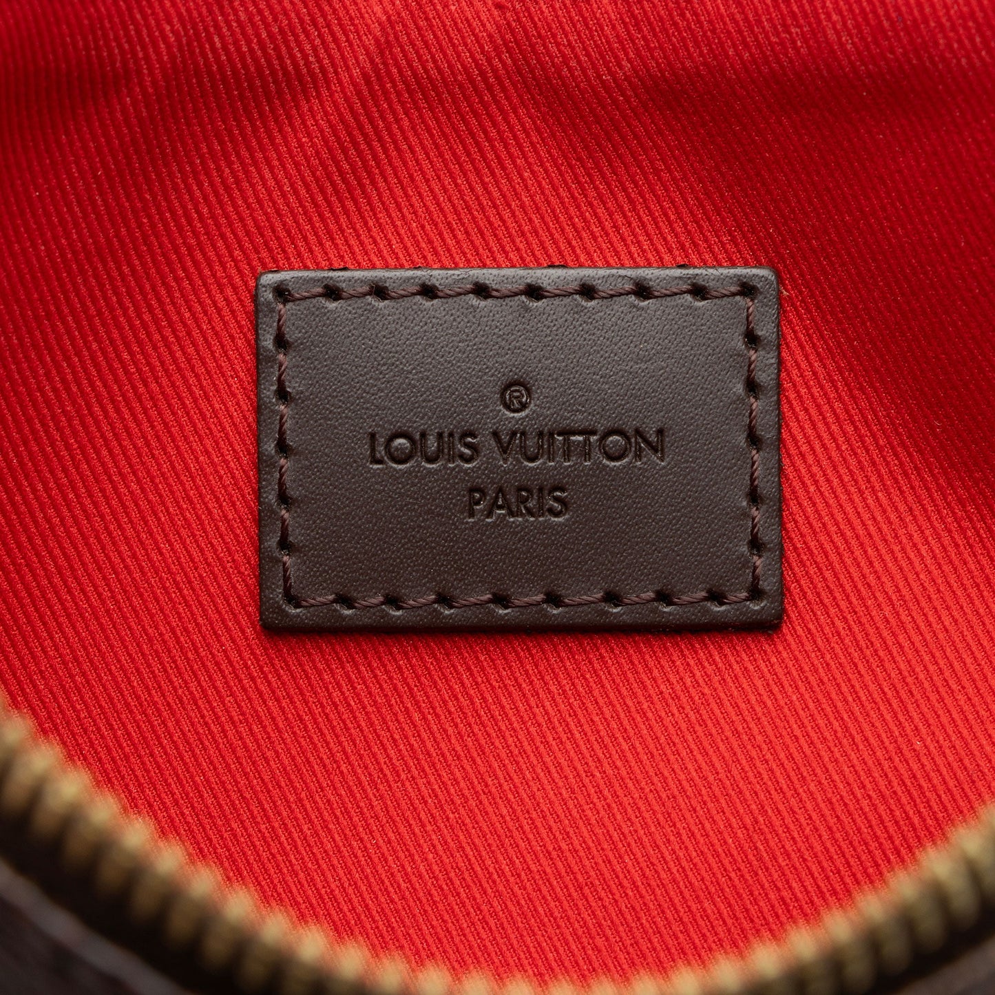 Louis Vuitton Damier Ebene South Bank Besace Shoulder Bag (SHF-uMxGQK)