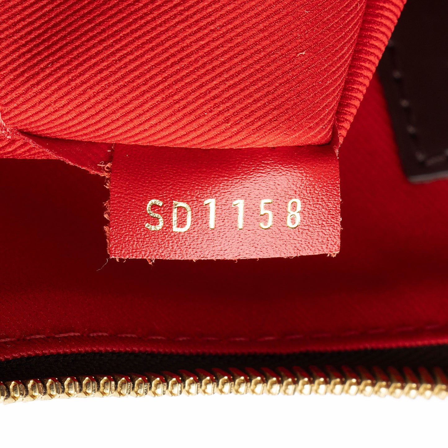 Louis Vuitton Damier Ebene South Bank Besace Shoulder Bag