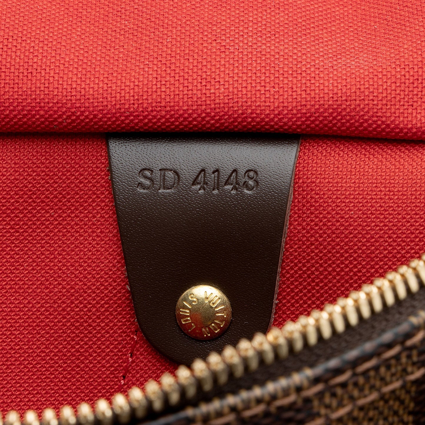 Louis Vuitton Damier Ebene Speedy Bandouliere 30 Satchel (SHF-T8LWlT)