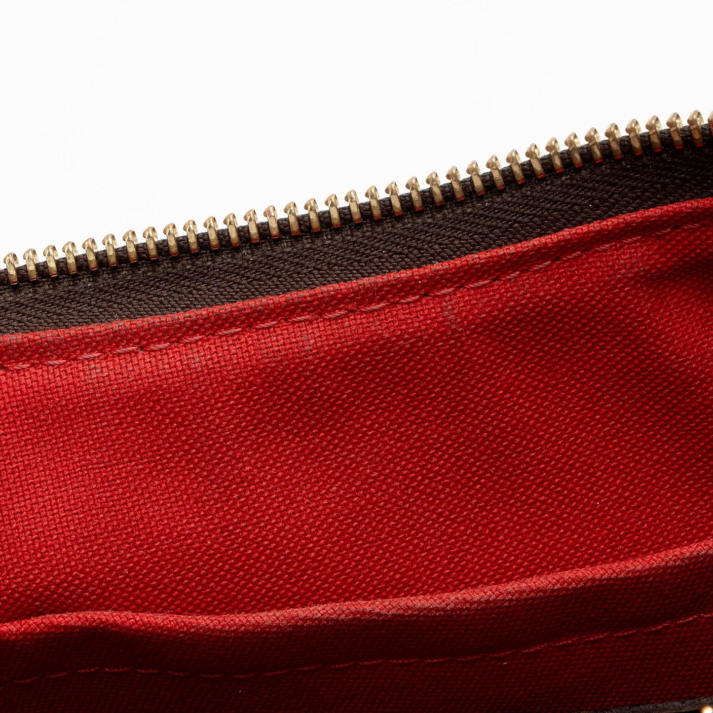 Louis Vuitton Damier Ebene Thames PM Shoulder Bag (SHF-148Iro)