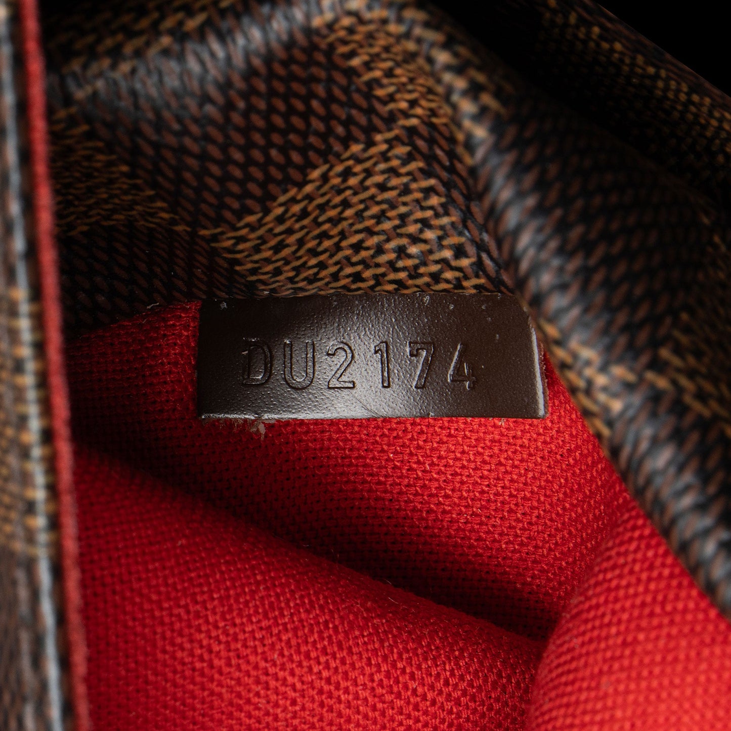 Louis Vuitton Damier Ebene Totally MM Tote (SHF-urGUPW)