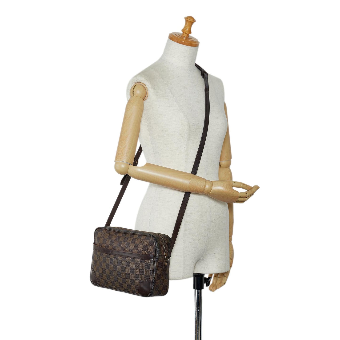 Louis Vuitton Damier Ebene Trocadero 27 (SHG-V32Fks)