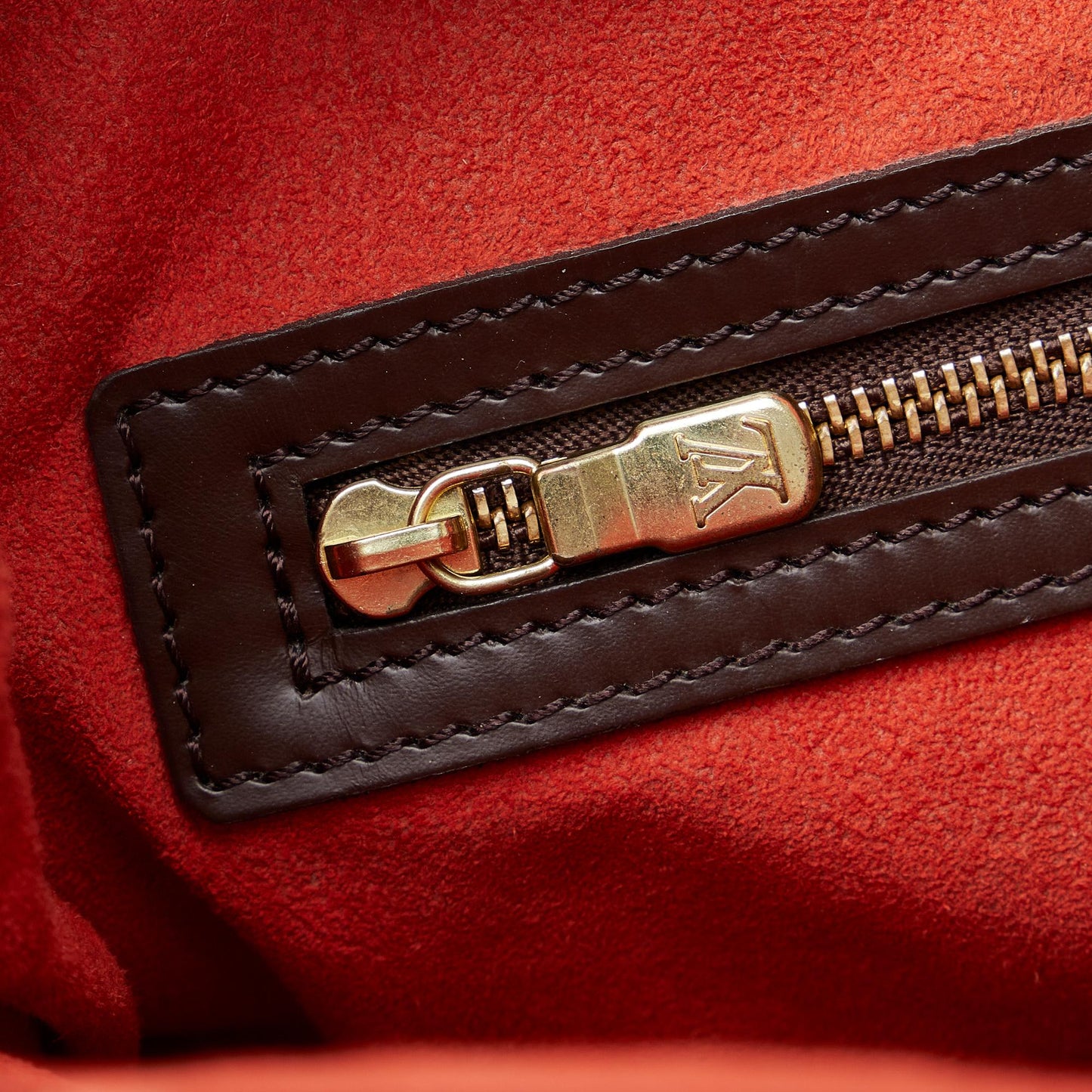 Louis Vuitton Damier Ebene Uzes (SHG-nSZUGk)