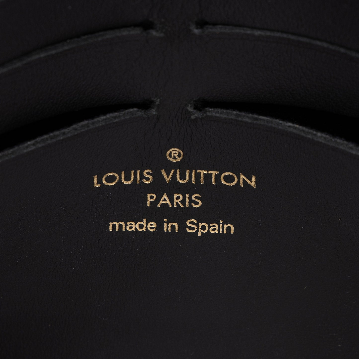 Louis Vuitton Damier Ebene Vavin Chain Wallet (SHF-UNrDGN)