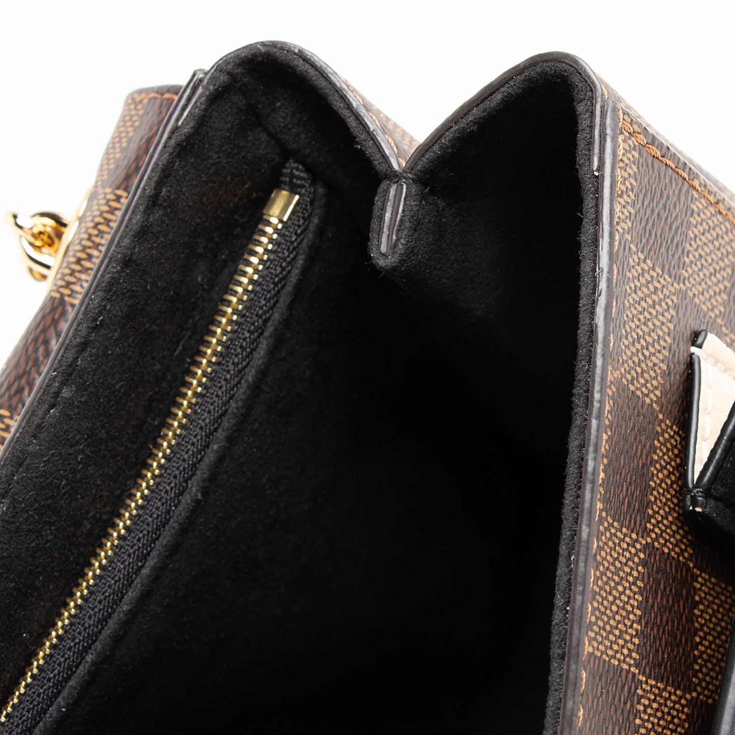 Louis Vuitton Damier Ebene Vavin PM Shoulder Bag (SHF-nYCshp)