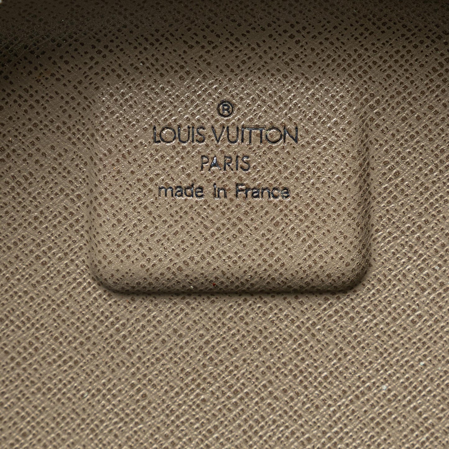 Louis Vuitton Damier Geant Mage (SHG-uu92NU)