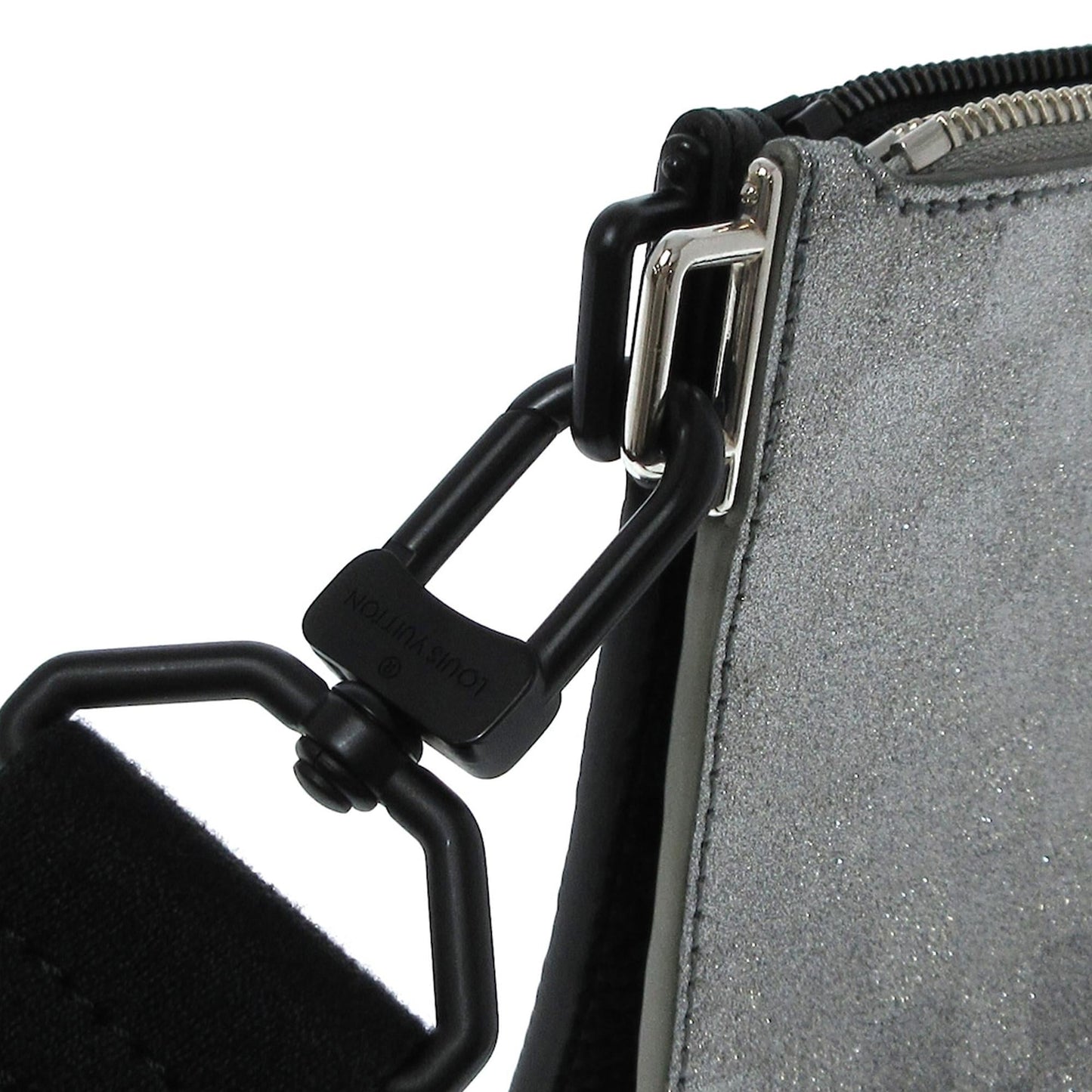 Louis Vuitton Damier Glitter Taurillon In The Loop Trio Pouch (SHG-x6woM7)