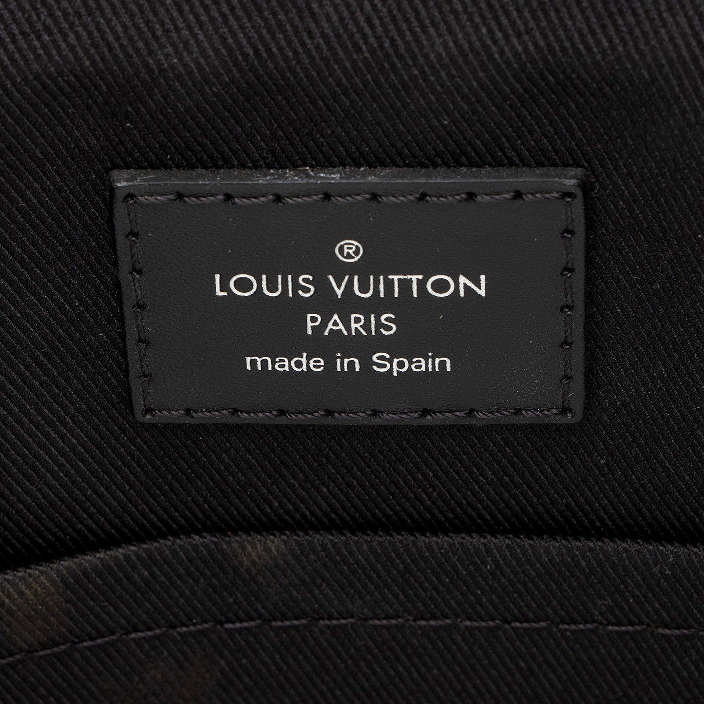 Louis Vuitton Damier Graphite Alps District PM Messenger