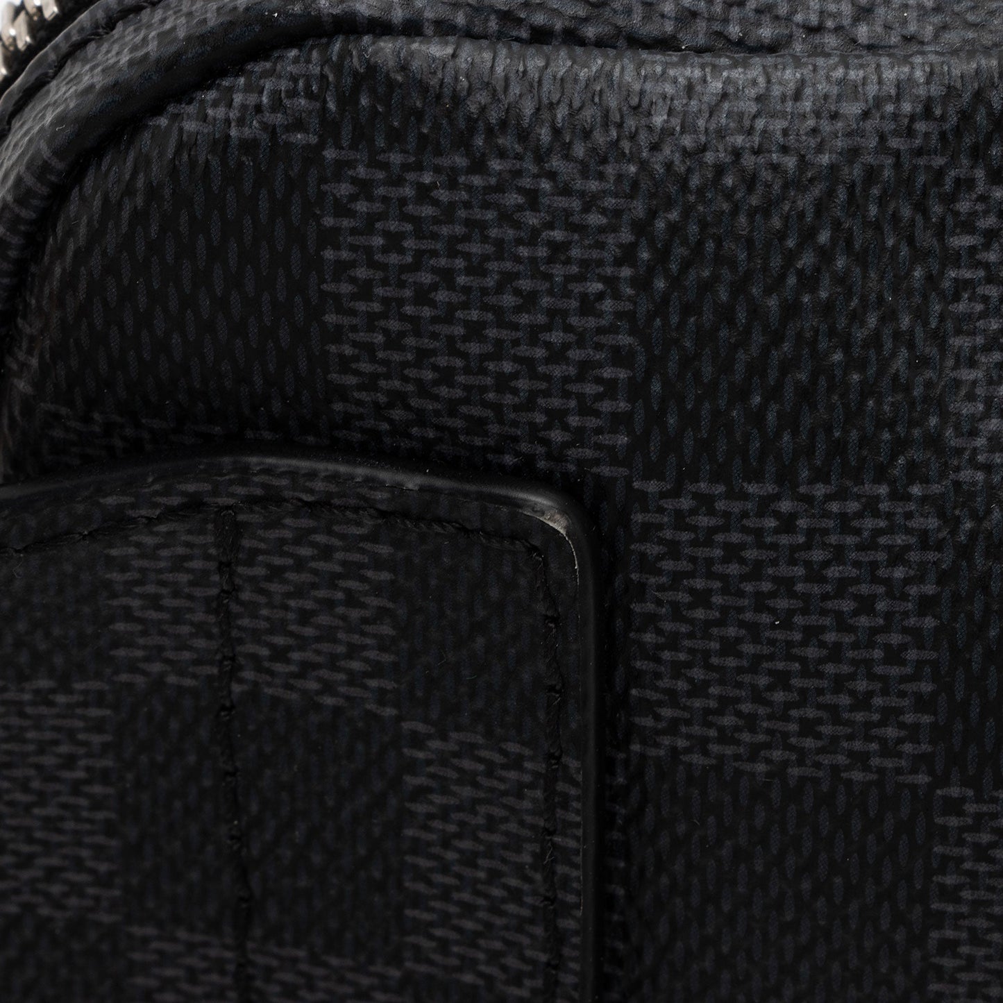 Louis Vuitton Damier Graphite Avenue Sling Bag (SHF-MSnCWR)