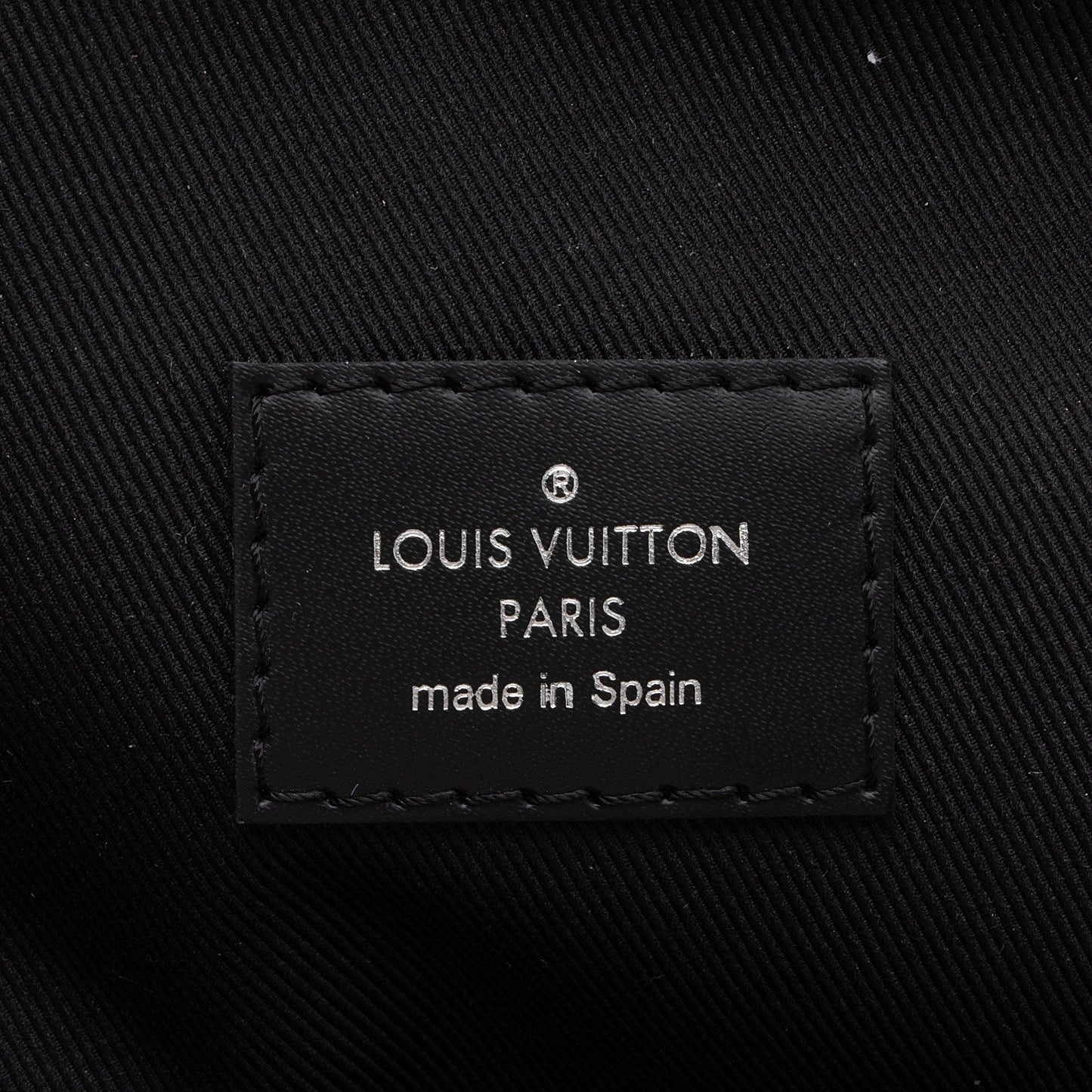 Louis Vuitton Damier Graphite Avenue Sling Bag (SHF-MSnCWR)