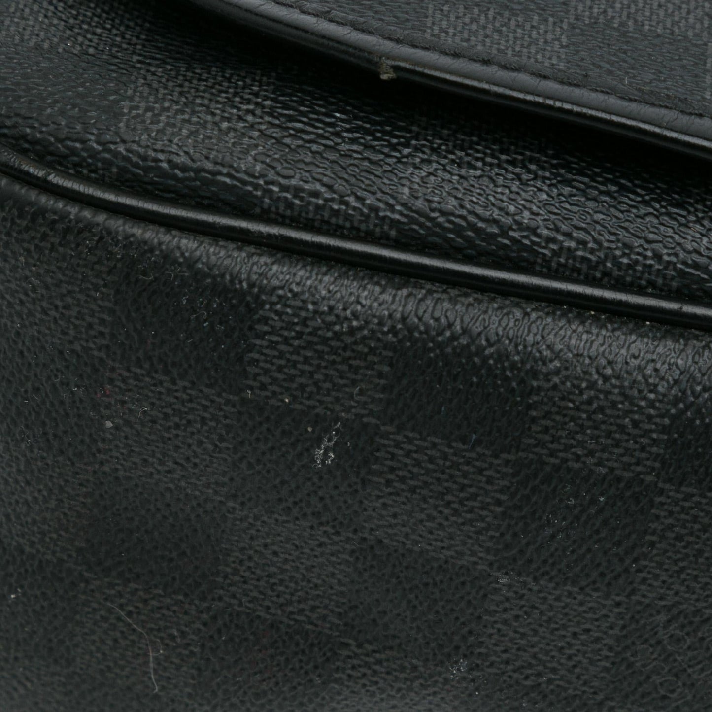 Louis Vuitton Damier Graphite Daniel GM (SHG-dCWJ3D)