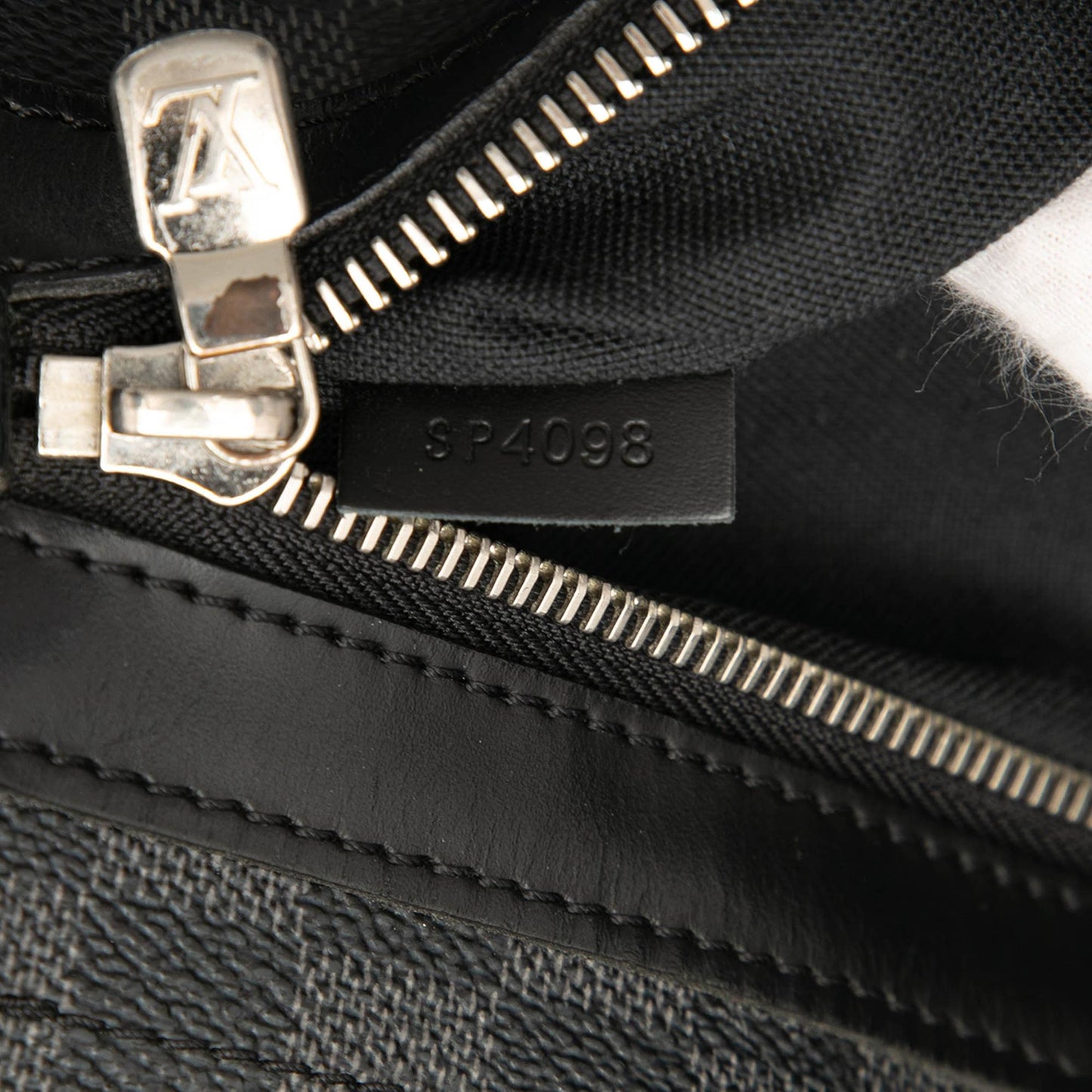 Louis Vuitton Damier Graphite Daniel GM