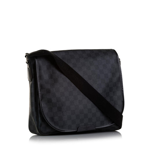 Louis Vuitton Damier Graphite Daniel MM (SHG-nyX3iR)
