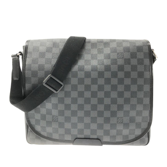 Louis Vuitton Damier Graphite Daniel MM (SHG-PN3acY)