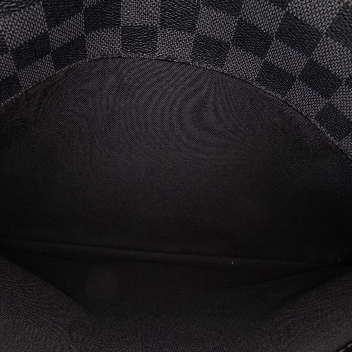 Louis Vuitton Damier Graphite Daniel MM