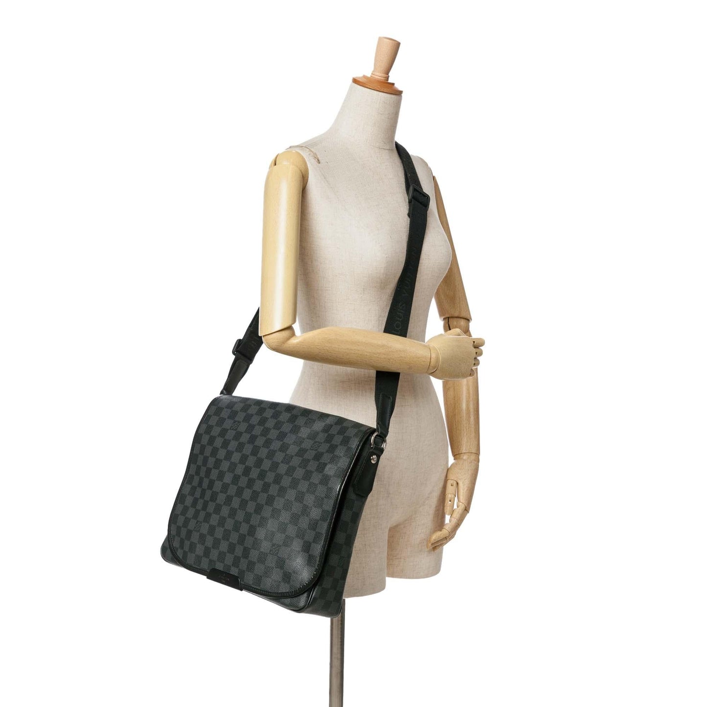 Louis Vuitton Damier Graphite Daniel MM