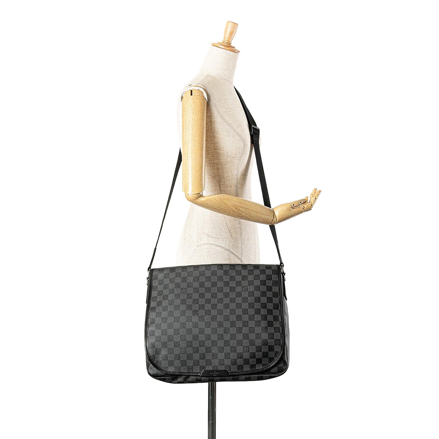 Louis Vuitton Damier Graphite Daniel MM