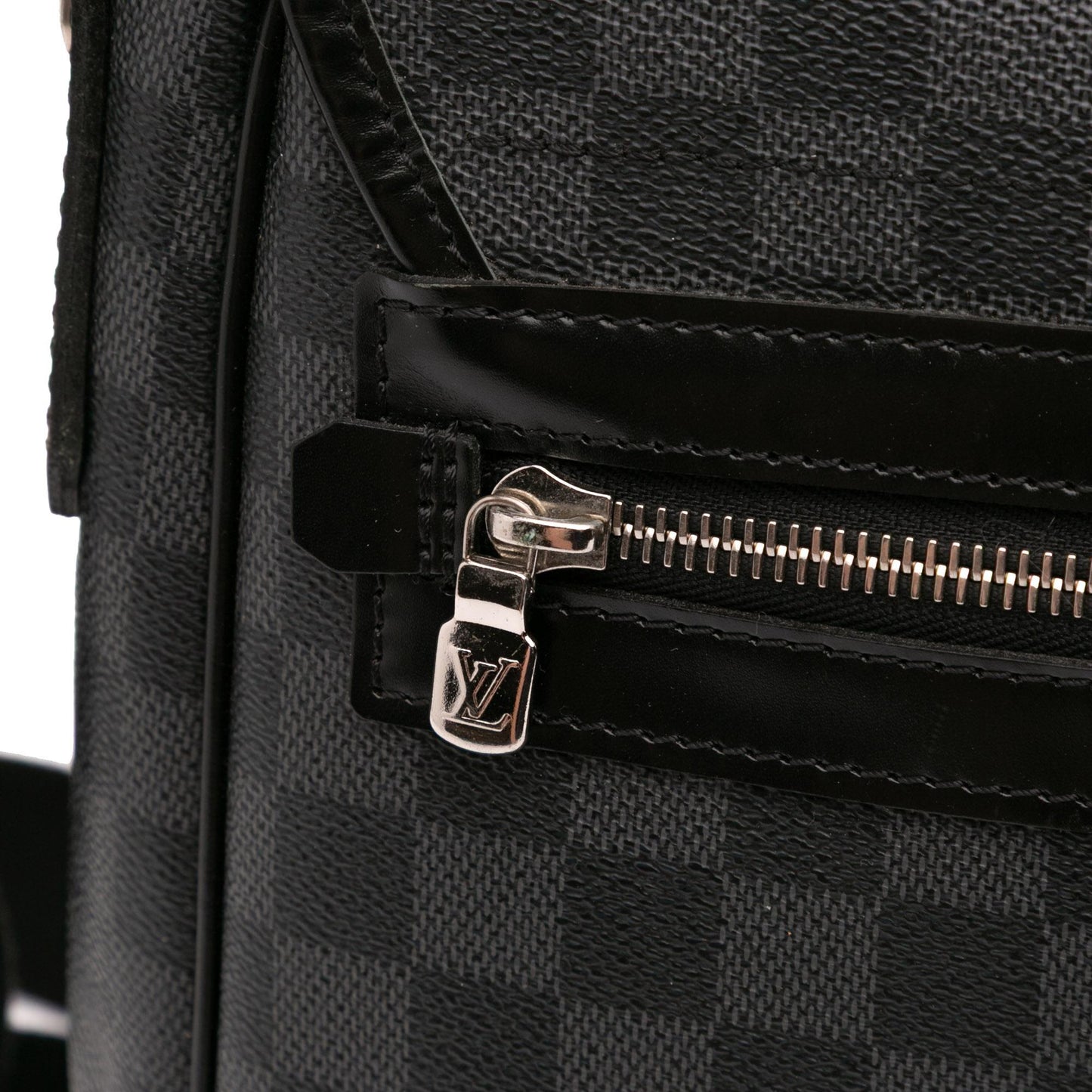 Louis Vuitton Damier Graphite Daniel MM
