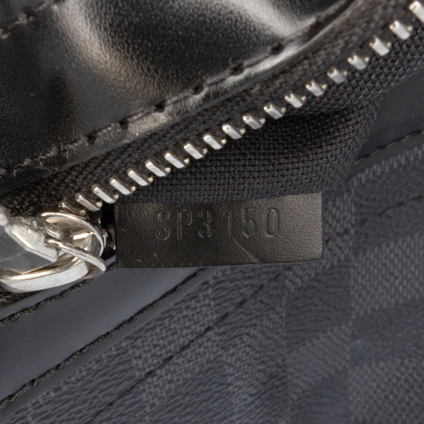 Louis Vuitton Damier Graphite Daniel MM