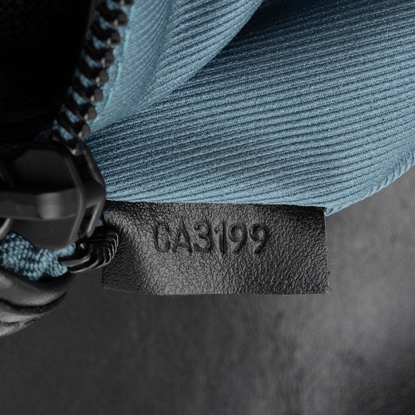 Louis Vuitton Damier Graphite Discovery Bumbag
