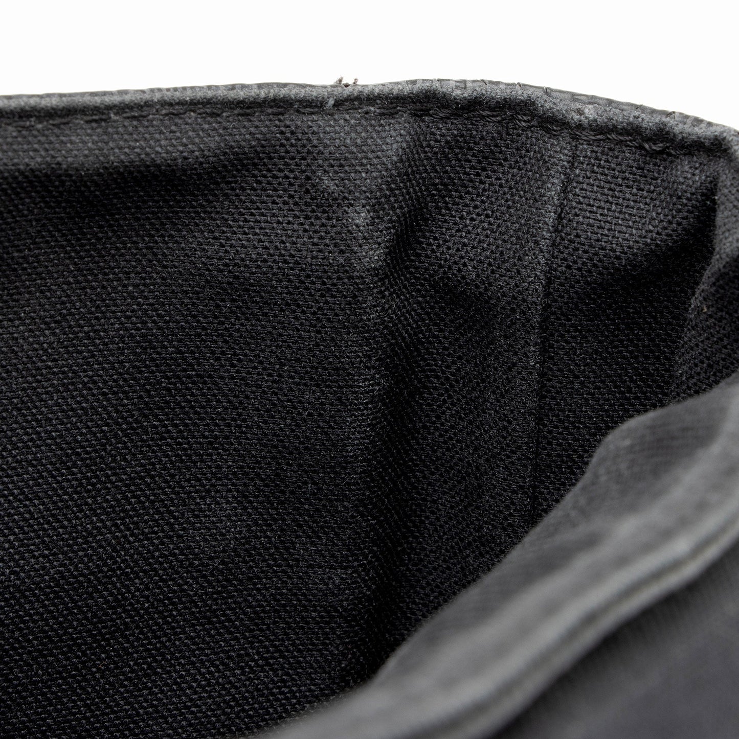 Louis Vuitton Damier Graphite District PM Messenger -