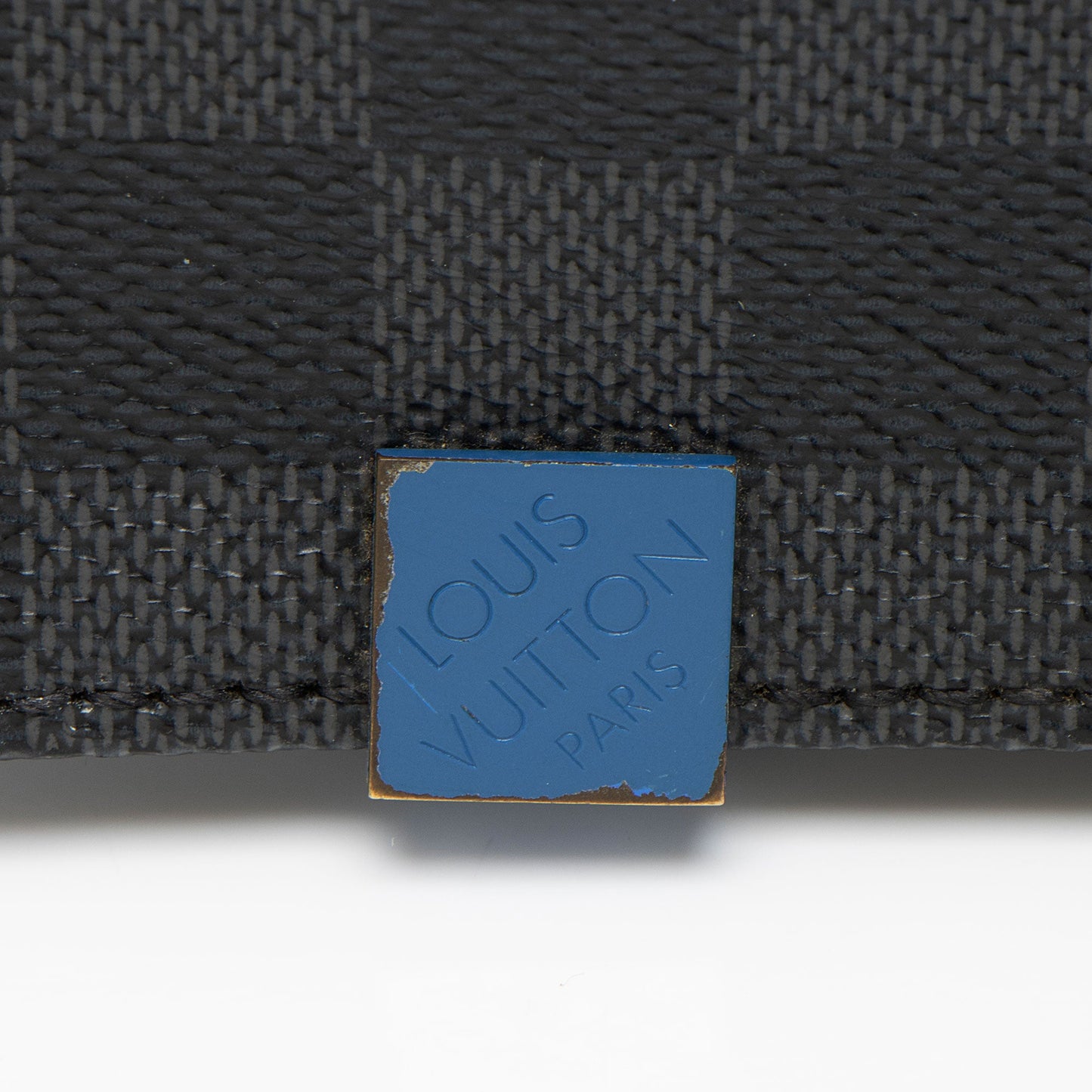 Louis Vuitton Damier Graphite District PM NM Messenger