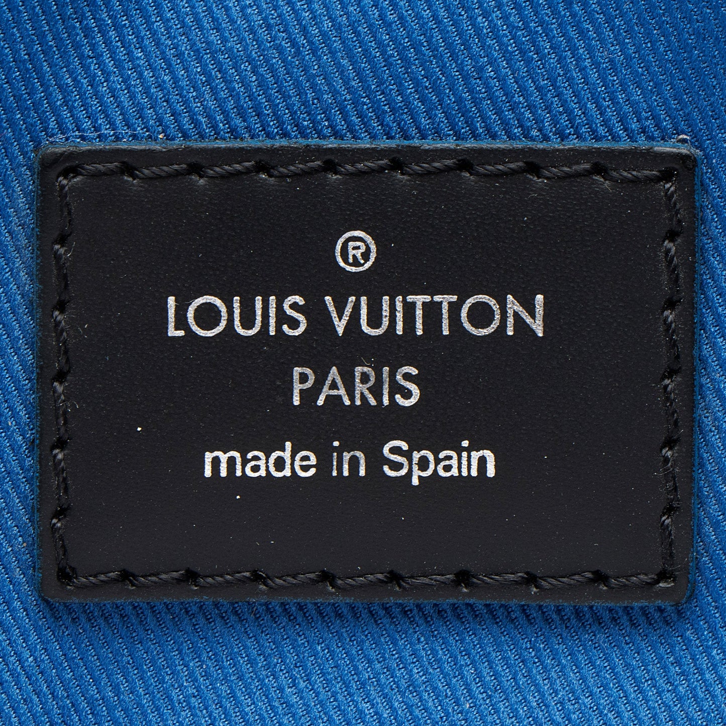 Louis Vuitton Damier Graphite District PM NM Messenger