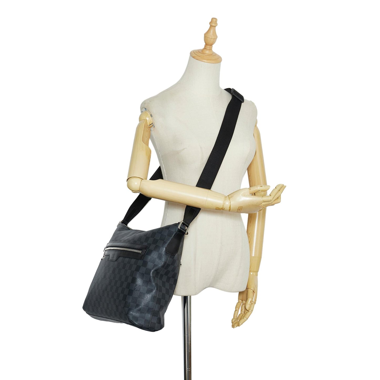 Louis Vuitton Damier Graphite Mick MM (SHG-kYuAh2)