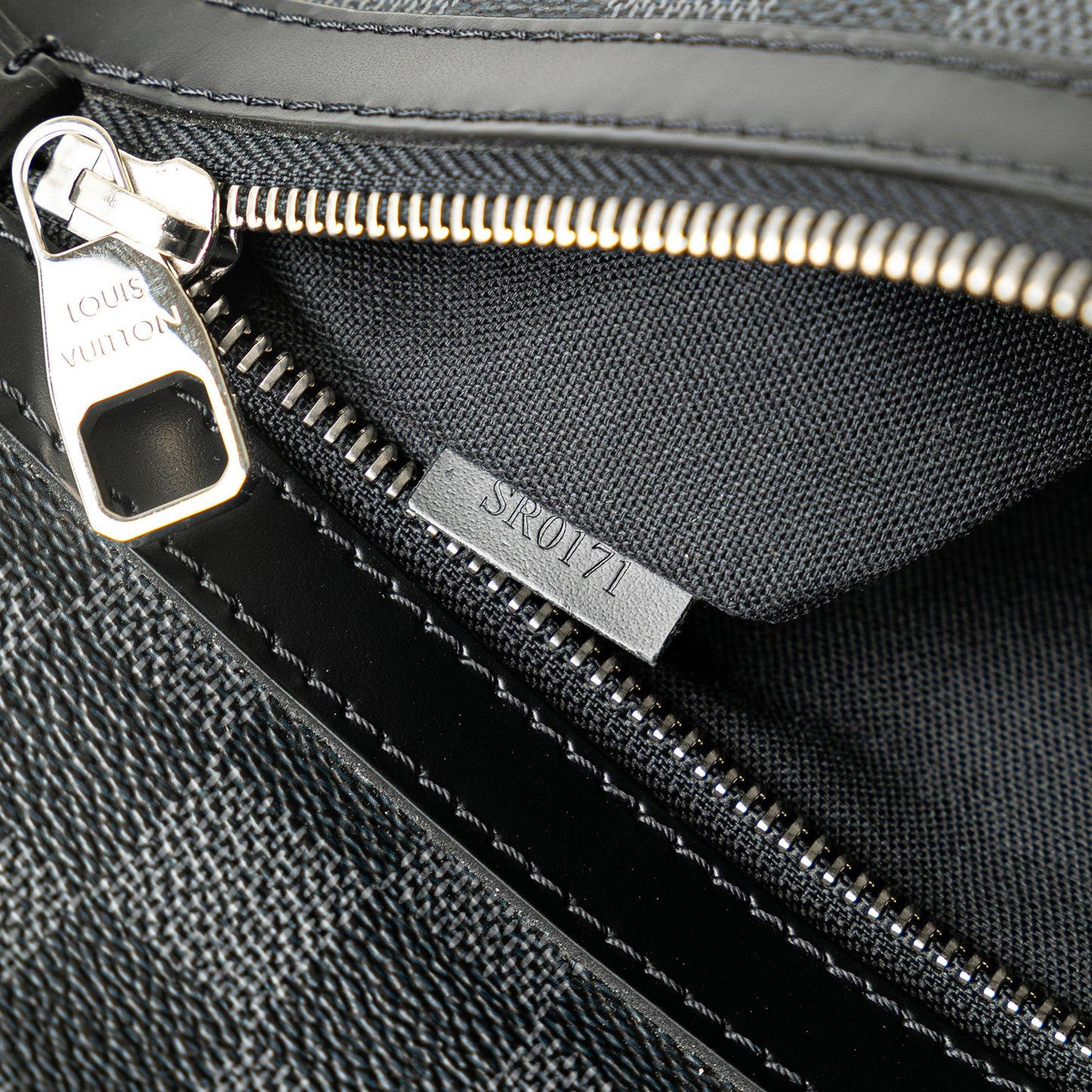 Louis Vuitton Damier Graphite Mick MM