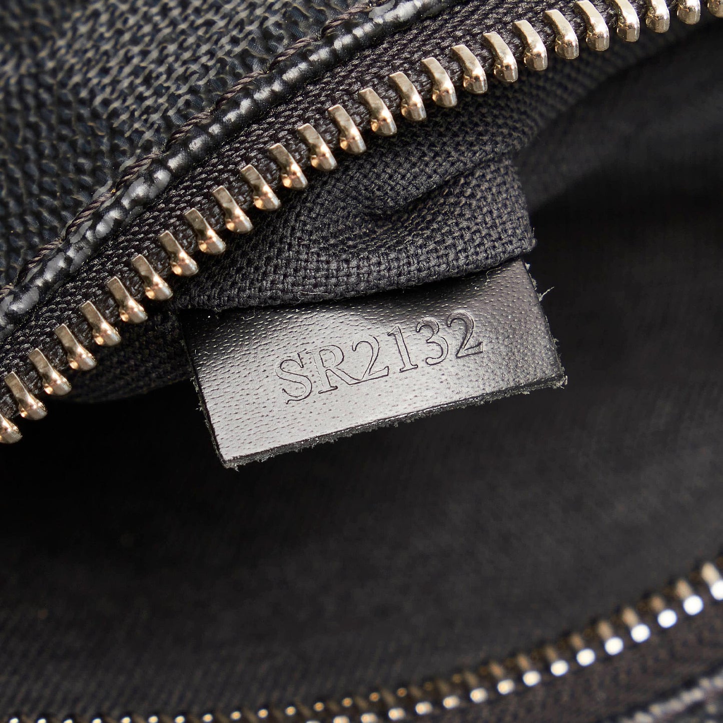 Louis Vuitton Damier Graphite Mick PM (SHG-33585)